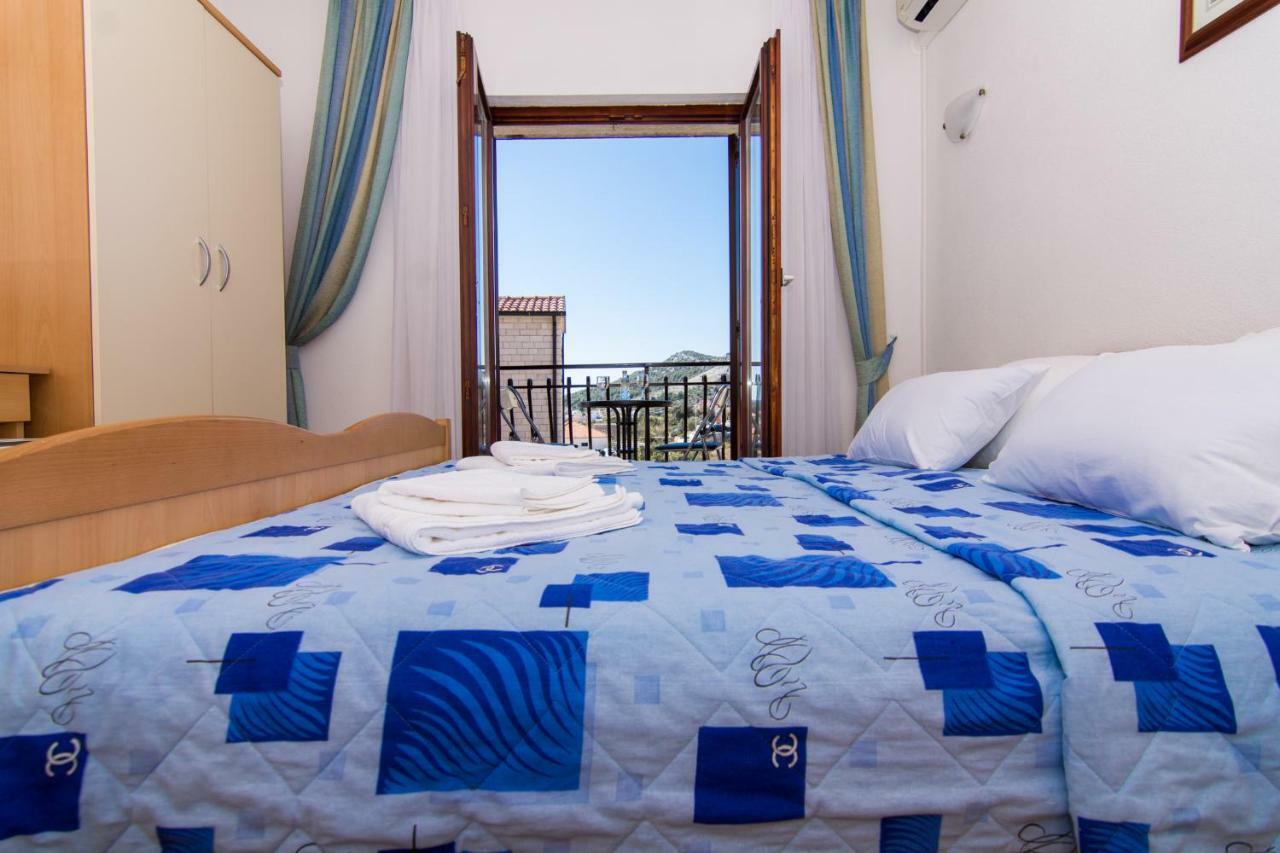 Apartments Jozic Seget Vranjica Exterior foto